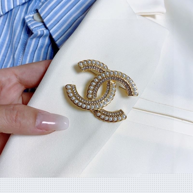 Ch*el brooches